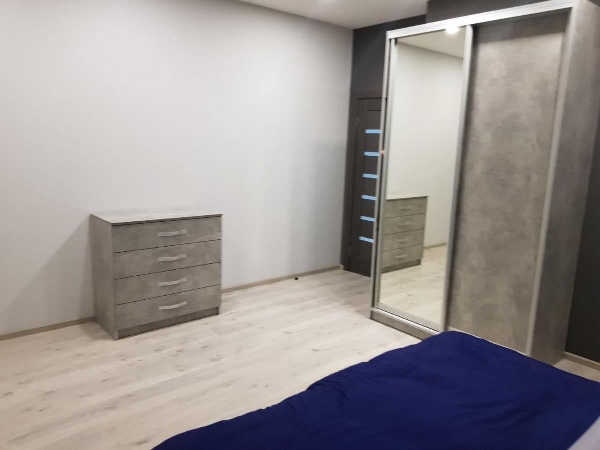 Uzhorod 3 Room Lovely House מראה חיצוני תמונה