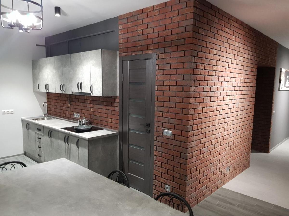 Uzhorod 3 Room Lovely House מראה חיצוני תמונה