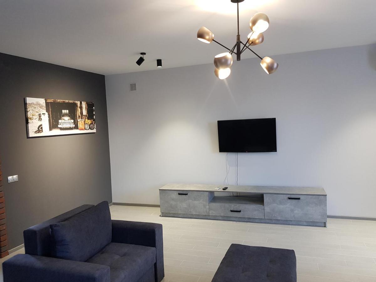 Uzhorod 3 Room Lovely House מראה חיצוני תמונה
